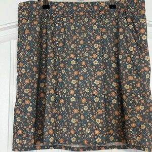 Pacific Trail Floral Print Women's Skirt with Shorts
